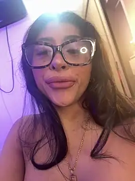 Snapshot of canela_10 chatting on September 2025 06:04:02 AM canela 10 online show from September 2025 06:04:02 AM