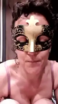 Masquegirlmysterious online show from February 2026 07:49:02 PM