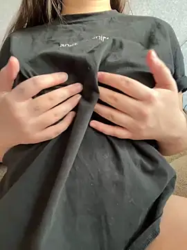 Snapshot of Angel__lika chatting on March 2025 01:34:01 PM Angel  lika online show from March 2025 01:34:01 PM