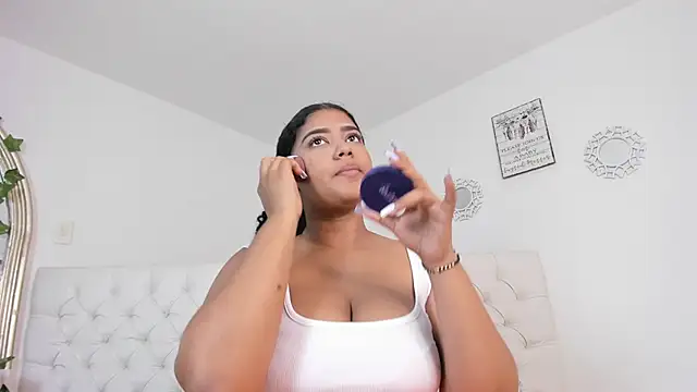 sharlot evans  online show from January 2026 12:34:01 PM