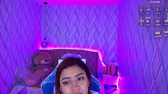 NicolleTaylor online show from September 2025 03:57:01 AM