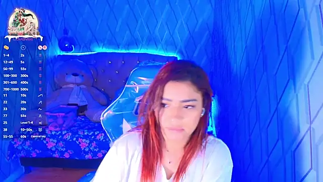 NicolleTaylor online show from November 2025 04:49:02 AM