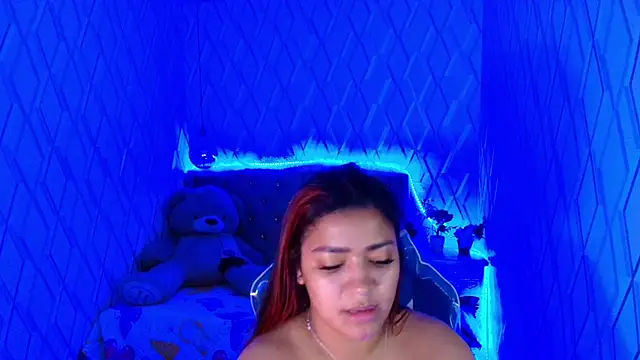 NicolleTaylor online show from November 2025 03:51:01 AM