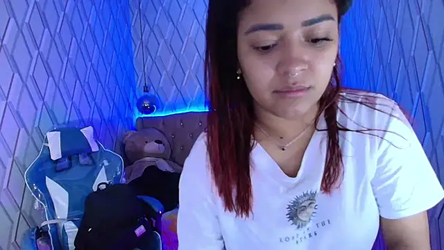 NicolleTaylor online show from October 2025 04:11:02 AM