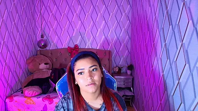 NicolleTaylor online show from January 2026 04:08:01 AM