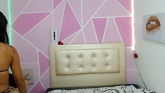 AngeDrty online show from October 2025 05:08:01 AM