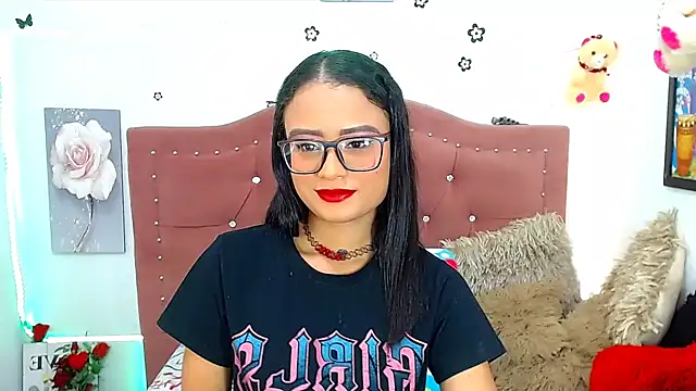 Snapshot of AngeDrty chatting on January 2025 08:03:02 PM AngeDrty online show from January 2025 08:03:02 PM
