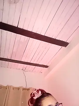 Isabella Du online show from December 2025 04:37:01 AM