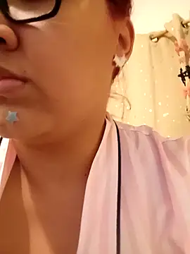 Isabella Du online show from May 2026 03:44:01 AM