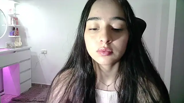 aineangeel online show from November 2025 12:04:01 AM