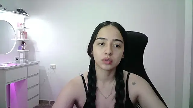 aineangeel online show from December 2025 12:47:02 AM