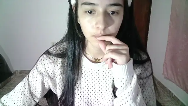 Snapshot of aineangeel chatting on March 2025 04:05:01 AM aineangeel online show from March 2025 04:05:01 AM