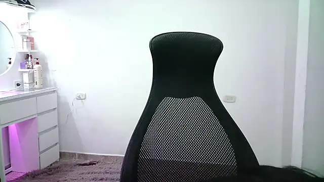 aineangeel online show from December 2025 12:02:01 AM