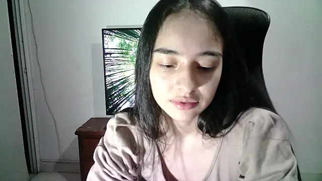 Snapshot of aineangeel chatting on February 2025 03:13:02 AM aineangeel online show from February 2025 03:13:02 AM