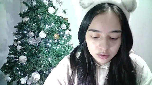 Snapshot of aineangeel chatting on February 2025 02:45:01 AM aineangeel online show from February 2025 02:45:01 AM