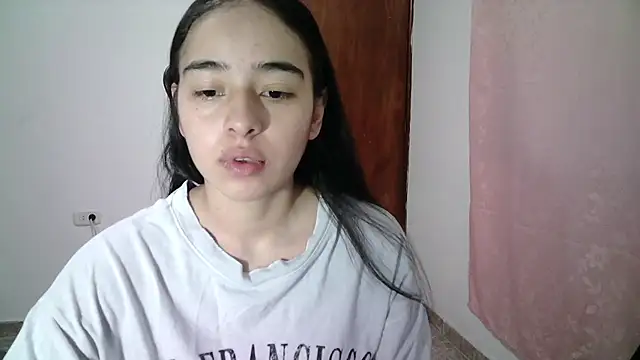 Snapshot of aineangeel chatting on September 2025 01:12:01 AM aineangeel online show from September 2025 01:12:01 AM