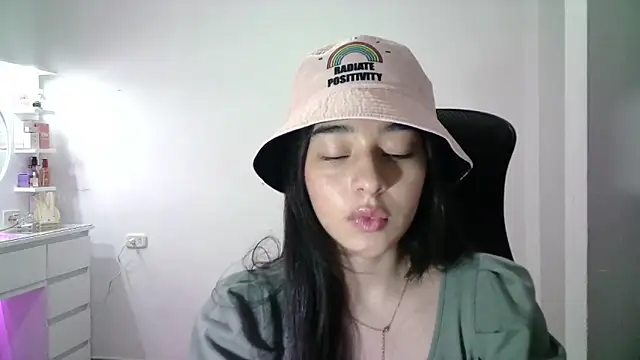 aineangeel online show from November 2025 07:06:01 PM