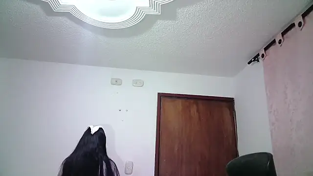 Snapshot of aineangeel chatting on October 2025 12:03:01 AM aineangeel online show from October 2025 12:03:01 AM