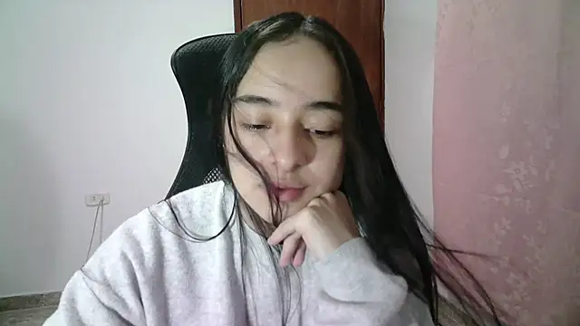 Snapshot of aineangeel chatting on March 2025 11:45:02 PM aineangeel online show from March 2025 11:45:02 PM