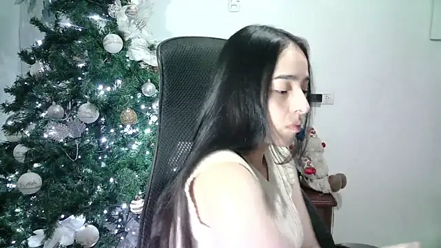 Snapshot of aineangeel chatting on January 2025 11:11:02 PM aineangeel online show from January 2025 11:11:02 PM