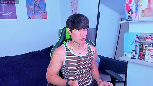 JayHotxxx online show from June 2026 07:33:01 PM