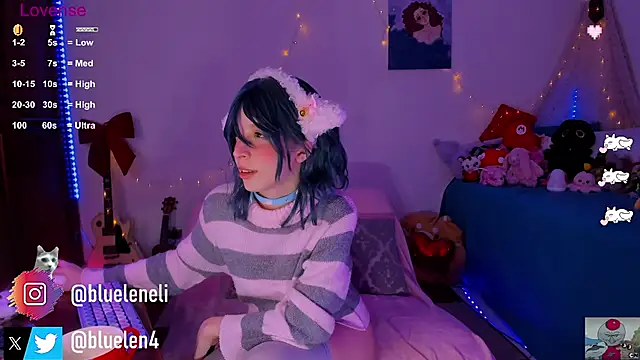 bluelen online show from February 2025 03:10:02 PM
