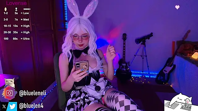 bluelen online show from April 2026 10:12:02 AM
