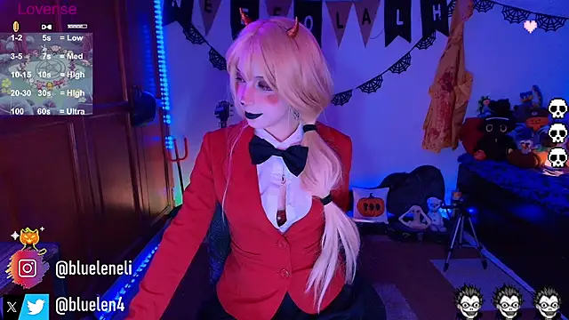 Snapshot of bluelen chatting on October 2025 08:23:02 AM bluelen online show from October 2025 08:23:02 AM