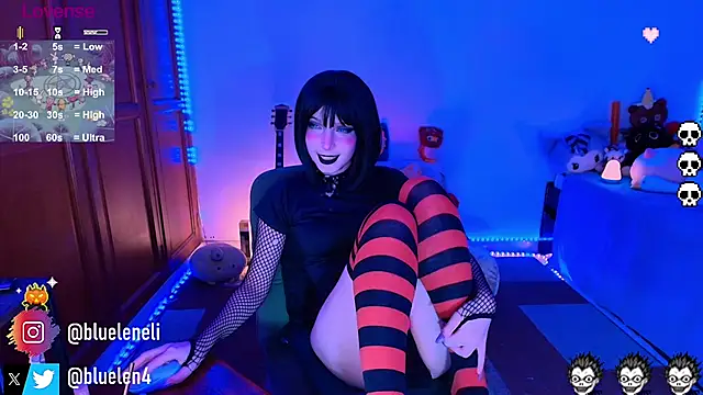 bluelen online show from October 2025 09:22:02 AM