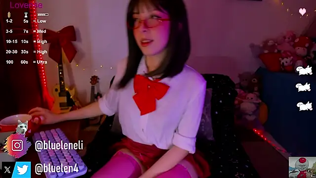 bluelen online show from February 2025 02:21:01 PM