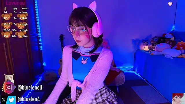 bluelen online show from September 2025 08:07:02 AM