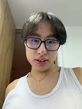 SrLuis18 online show from March 2026 04:46:02 AM