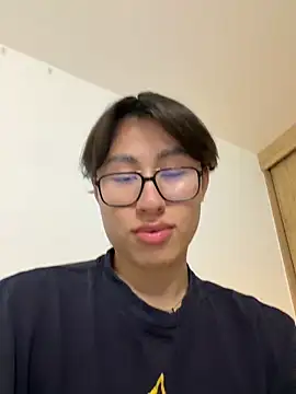 SrLuis18 online show from April 2026 10:38:02 PM