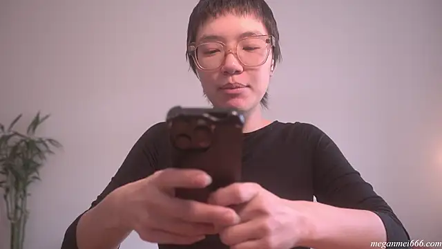 meganmei666 online show from March 2026 05:18:02 PM