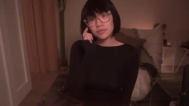 Snapshot of meganmei666 chatting on January 2025 02:57:02 AM meganmei666 online show from January 2025 02:57:02 AM