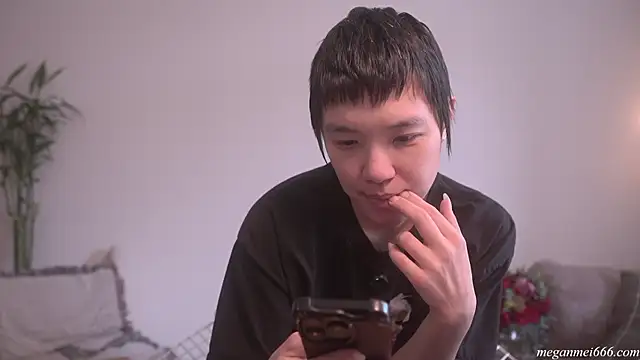 meganmei666 online show from March 2026 05:47:01 PM