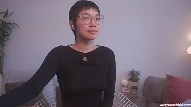 meganmei666 online show from April 2026 06:09:02 PM