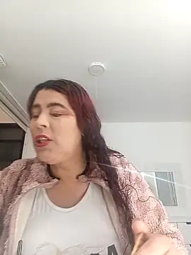 Snapshot of MarthinaBaker chatting on February 2026 11:33:01 AM MarthinaBaker online show from February 2026 11:33:01 AM