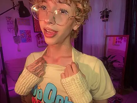 Snapshot of lyamthommpson chatting on March 2026 08:55:01 PM lyamthommpson online show from March 2026 08:55:01 PM