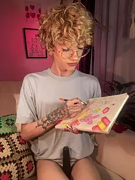 Snapshot of lyamthommpson chatting on April 2026 12:00:01 AM lyamthommpson online show from April 2026 12:00:01 AM