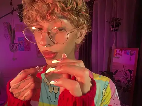 Snapshot of lyamthommpson chatting on February 2026 04:35:01 AM lyamthommpson online show from February 2026 04:35:01 AM