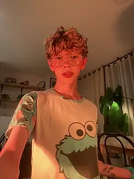 lyamthommpson online show from November 2025 08:14:01 AM