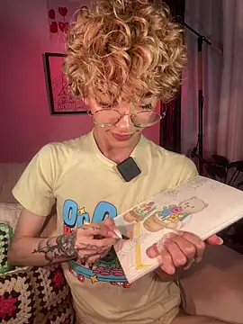 Snapshot of lyamthommpson chatting on April 2026 02:51:01 AM lyamthommpson online show from April 2026 02:51:01 AM