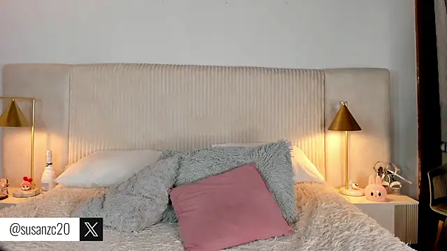 Snapshot of susan_zc chatting on September 2025 08:27:01 PM susan zc online show from September 2025 08:27:01 PM