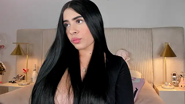 susan zc online show from November 2025 08:45:01 PM