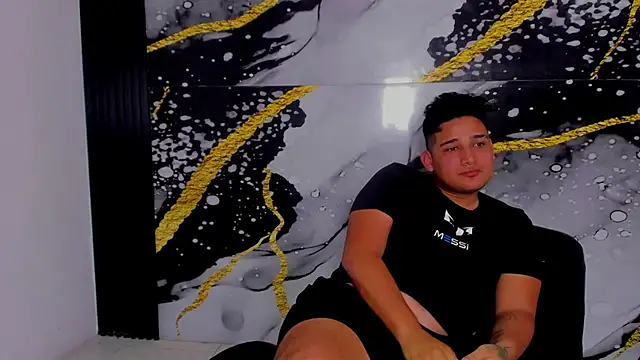 Snapshot of sweethot___ chatting on September 2025 02:45:02 PM sweethot online show from September 2025 02:45:02 PM