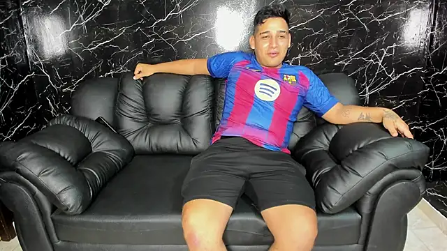 Snapshot of sweethot___ chatting on September 2025 02:39:02 PM sweethot online show from September 2025 02:39:02 PM