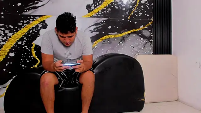 Snapshot of sweethot___ chatting on September 2025 02:16:01 PM sweethot online show from September 2025 02:16:01 PM