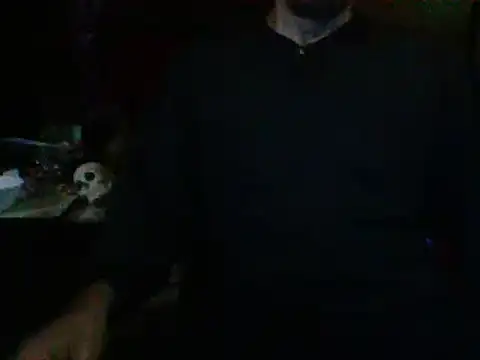 mrdemoncrowly online show from December 2025 04:00:01 AM