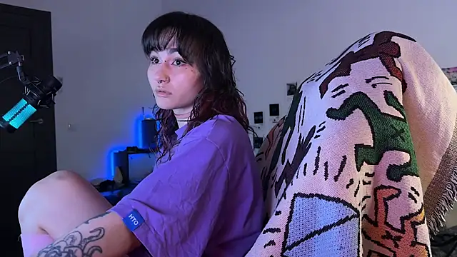 deadlysweet online show from May 2026 11:45:02 PM
